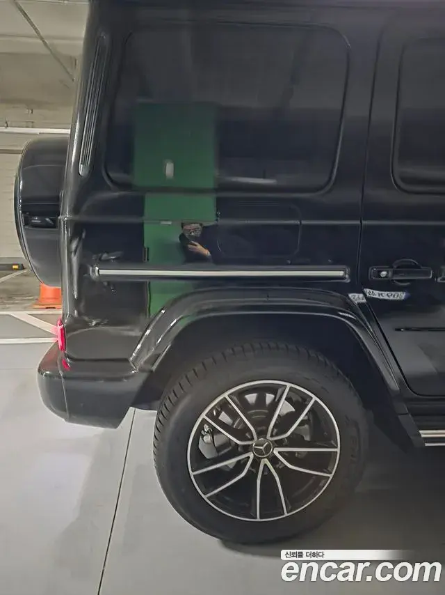 Mercedes-Benz G-Class 2025 — Фото 8/13