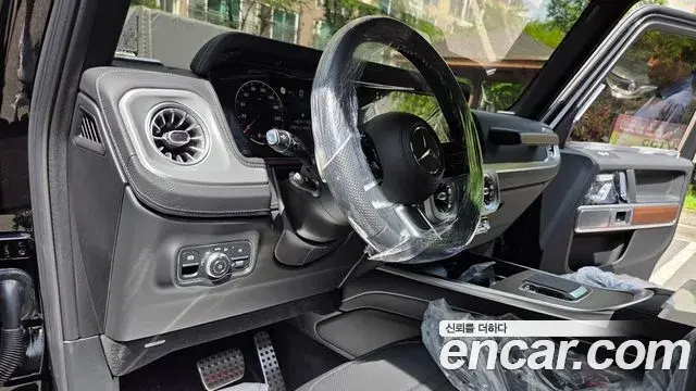 Mercedes-Benz G-Class 2026 — Фото 10/15