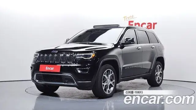 Jeep Grand Cherokee 2019 — ფოტო 1/35