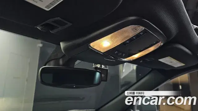 Jeep Grand Cherokee 2019 — ფოტო 25/35