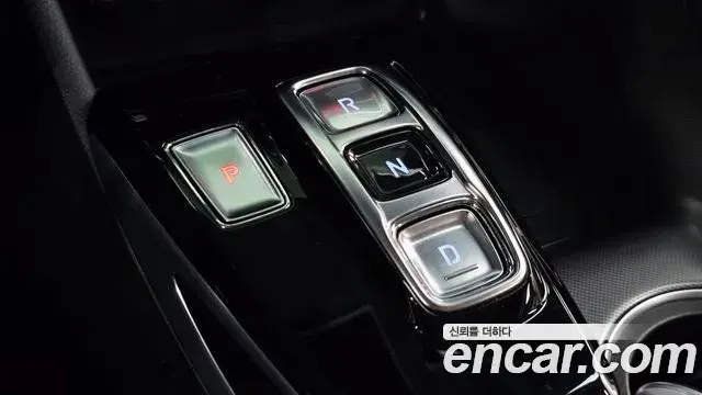 Hyundai Sonata Hybrid 2022 — Photo 3/30