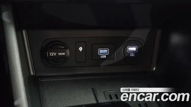 Hyundai Sonata Hybrid 2022 — Photo 6/30