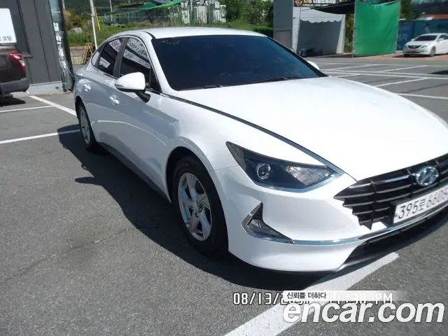 Hyundai Sonata 2021 — Фото 2/18