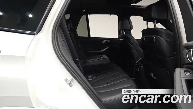 BMW X5 2024 — Şəkil 31/38