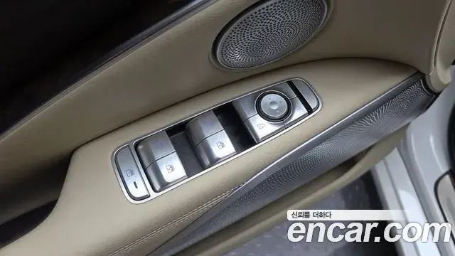 Kia The K9 2018 — Şəkil 30/34