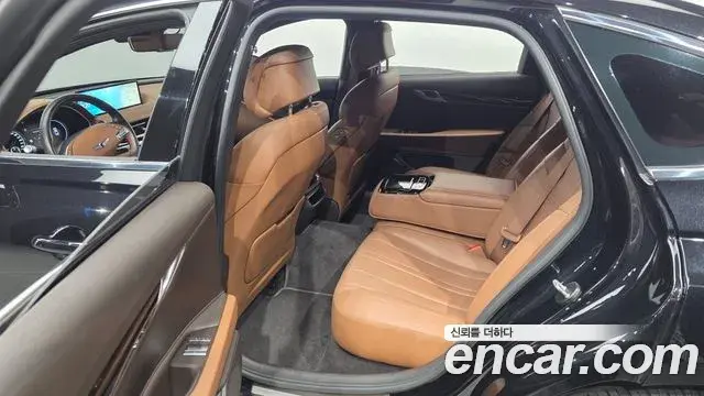 Genesis G80 2022 — Şəkil 23/30