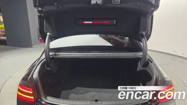 Genesis G80 2022 — Şəkil 14/30