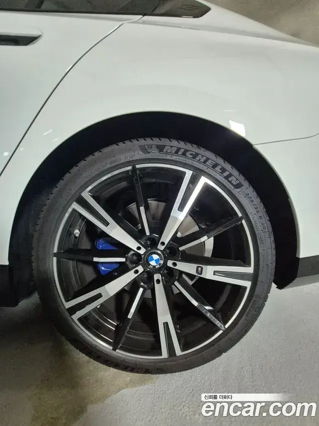 BMW 5 Series 2026 — ფოტო 5/8