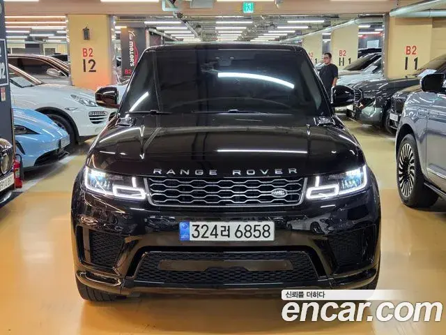 Land Rover Range Rover Sport 2022 — Photo 15/20
