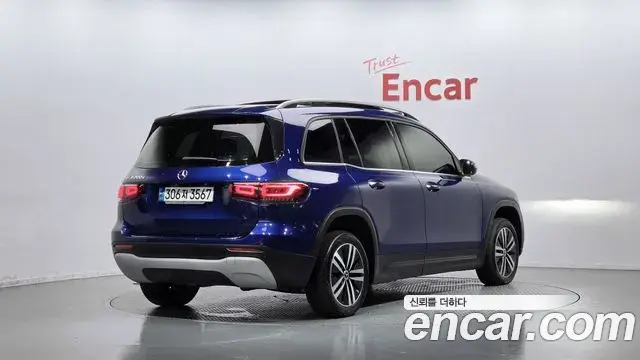 Mercedes-Benz GLB-Class 2021 — Şəkil 2/20
