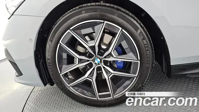 BMW 5 Series 2024 — Photo 5/20