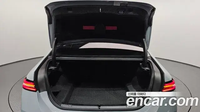 BMW 5 Series 2024 — Photo 20/20