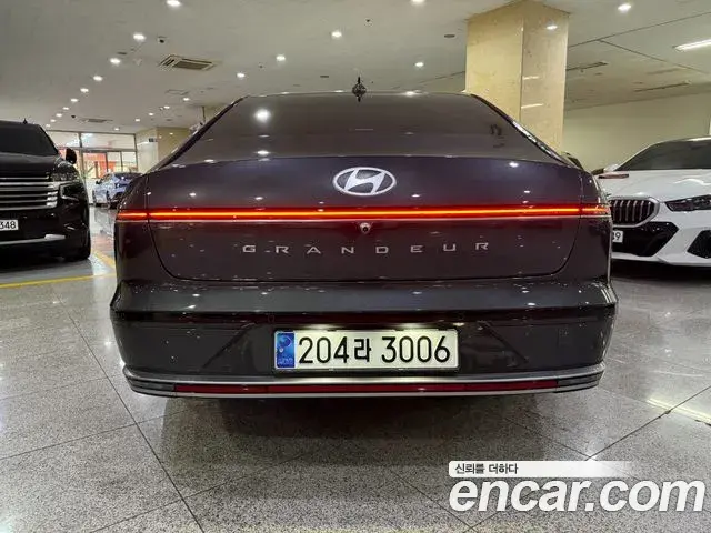 Hyundai Grandeur 2023 — Фото 3/20