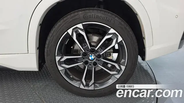 BMW X1 2025 — ფოტო 20/39