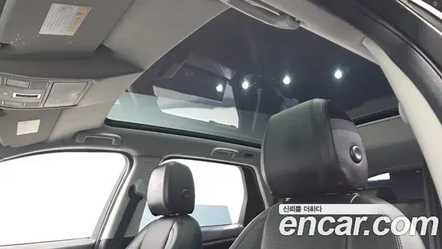 Land Rover Discovery Sport 2019 — ფოტო 3/33