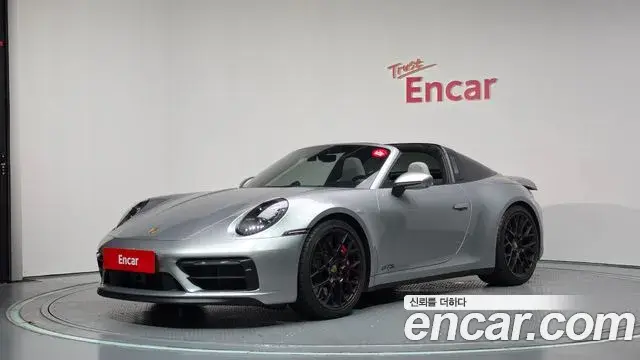 Porsche 911 2024 — ფოტო 28/32