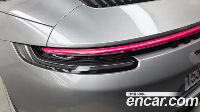 Porsche 911 2024 — ფოტო 1/32