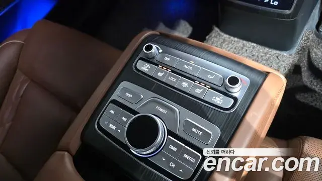 Kia The K9 2018 — Şəkil 18/34