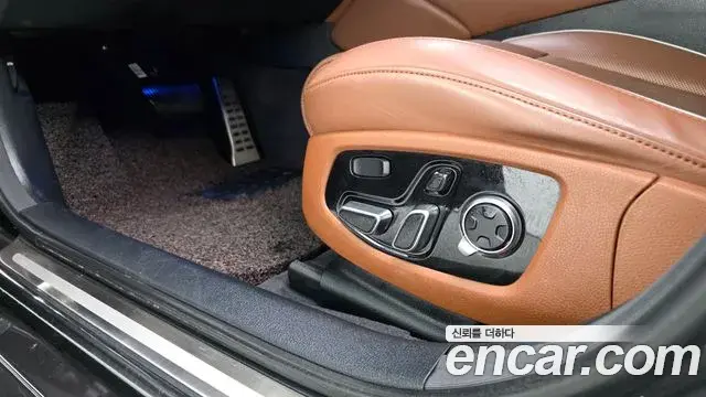 Kia The K9 2018 — Şəkil 30/34