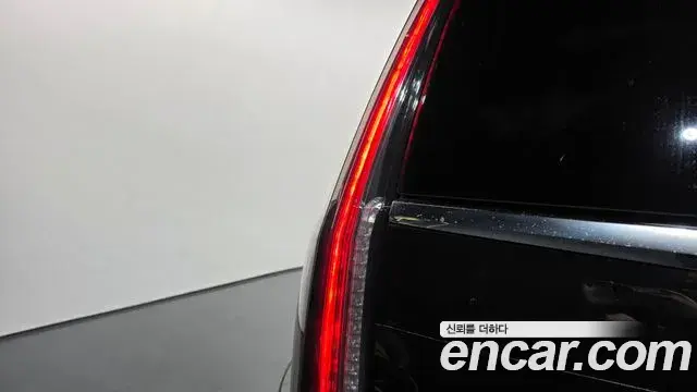 Cadillac Escalade 2019 — Photo 6/41
