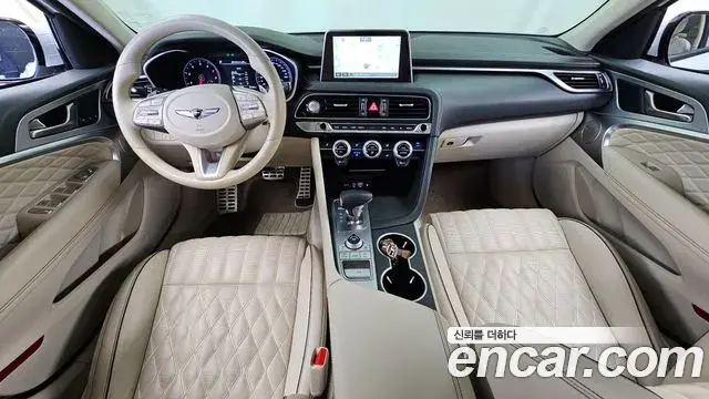 Genesis G70 2018 — ფოტო 3/35