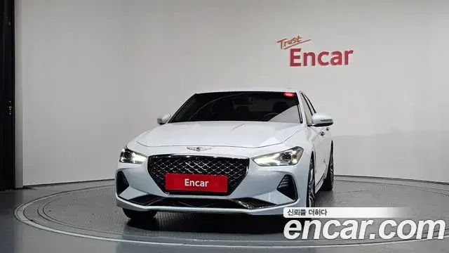 Genesis G70 2018 — ფოტო 10/35