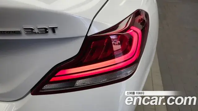 Genesis G70 2018 — ფოტო 30/35