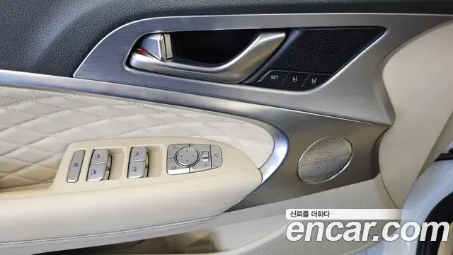 Genesis G70 2018 — ფოტო 5/35