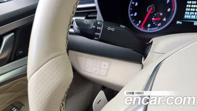 Genesis G70 2018 — ფოტო 9/35