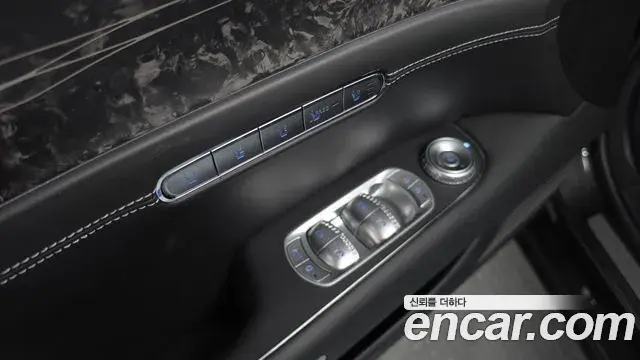 Genesis G90 2024 — Photo 38/39