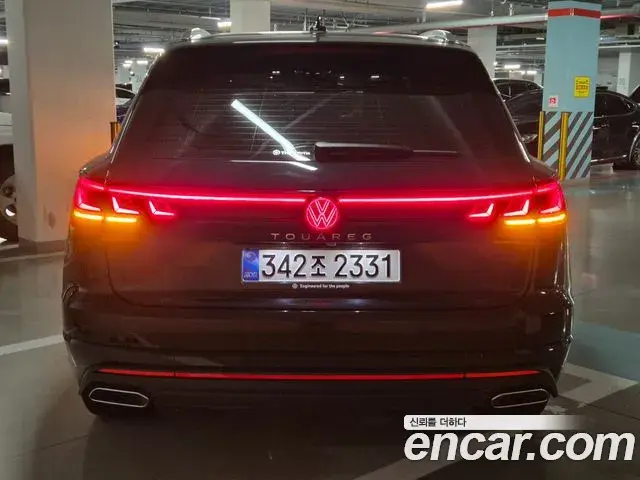 Volkswagen Touareg 2026 — ფოტო 10/20