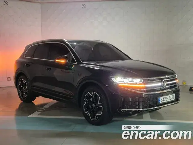 Volkswagen Touareg 2026 — ფოტო 6/20