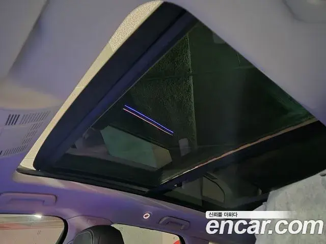 Volkswagen Touareg 2026 — ფოტო 17/20