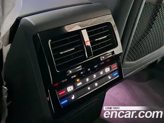 Volkswagen Touareg 2026 — ფოტო 9/20