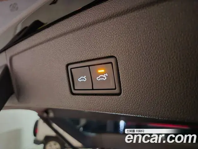 Volkswagen Touareg 2026 — ფოტო 16/20