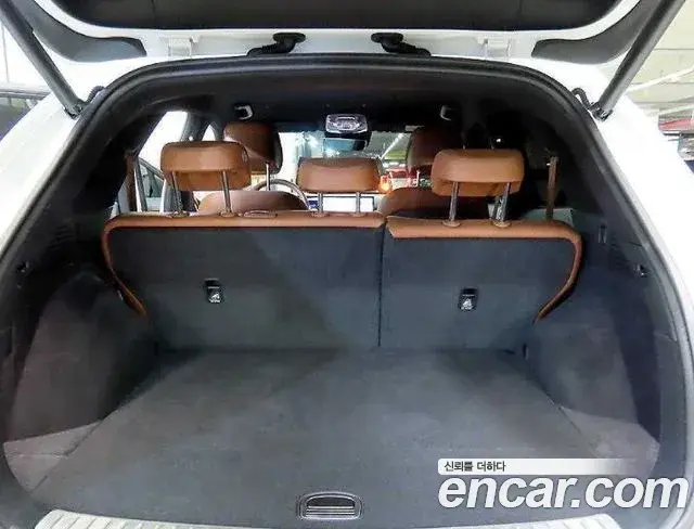 Genesis GV70 2024 — ფოტო 8/20
