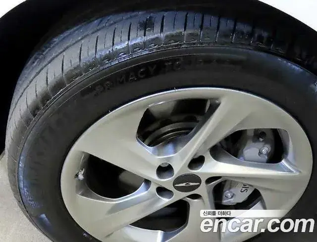 Genesis GV70 2024 — ფოტო 13/20