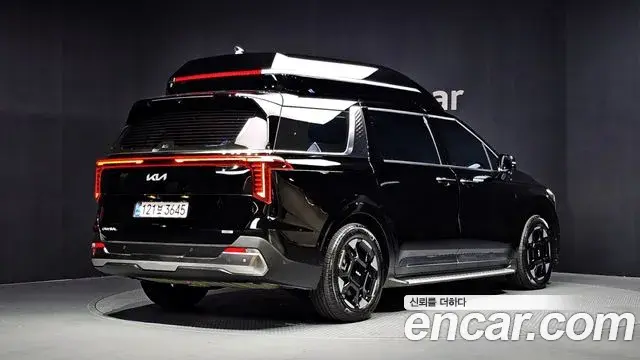 Kia Carnival 2025 — Photo 35/40