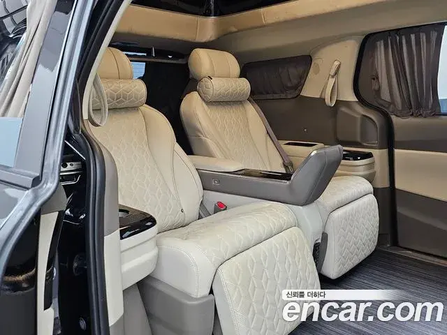 Kia Carnival 2025 — Photo 21/40
