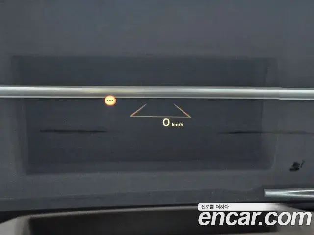 Kia Carnival 2025 — Photo 18/40