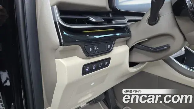 Kia Carnival 2025 — Photo 23/40