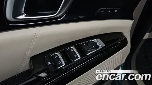 Kia Carnival 2020 — Фото 17/20