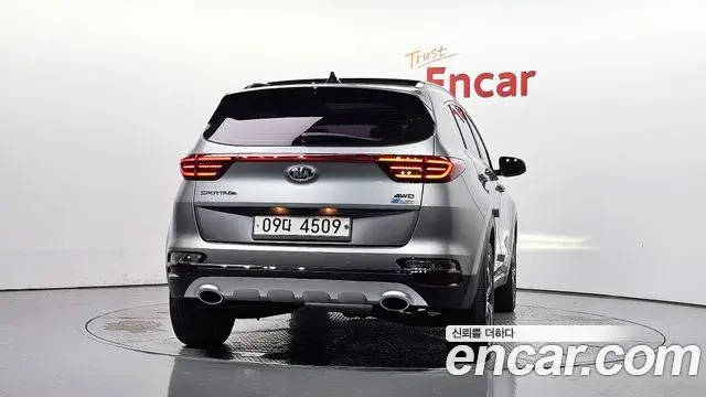 Kia Sportage The Bold 2019 — Фото 4/20