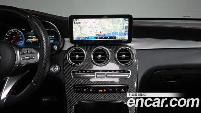 Mercedes-Benz GLC-Class 2021 — Photo 13/20