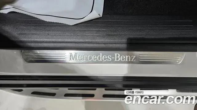Mercedes-Benz GLE-Class 2026 — Фото 19/20