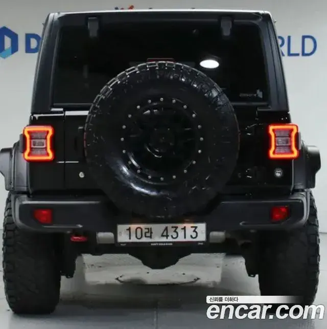 Jeep Wrangler 2019 — Photo 12/20