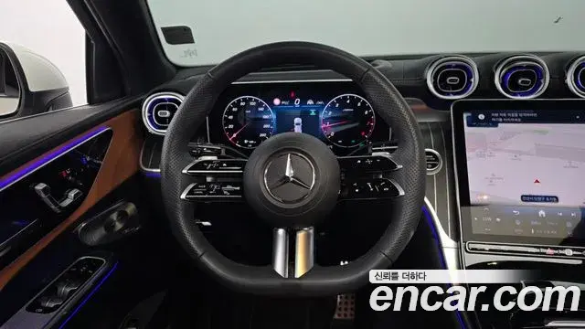 Mercedes-Benz GLC-Class 2025 — Фото 13/20