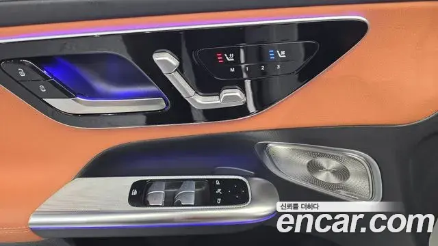 Mercedes-Benz GLC-Class 2025 — Фото 14/20