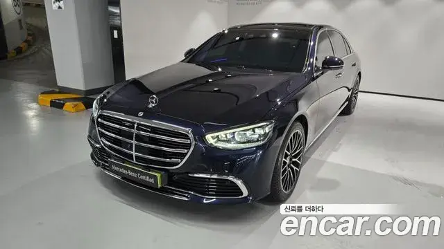 Mercedes-Benz S-Class 2025 — Photo 7/20
