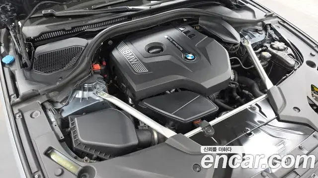 BMW 5 Series 2019 — Şəkil 18/20